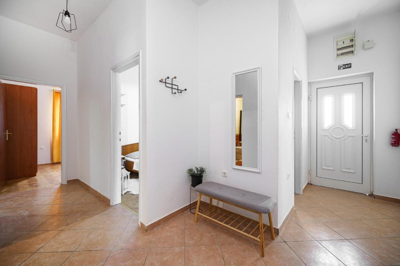 Apartman Rusula Vodice Exterior photo