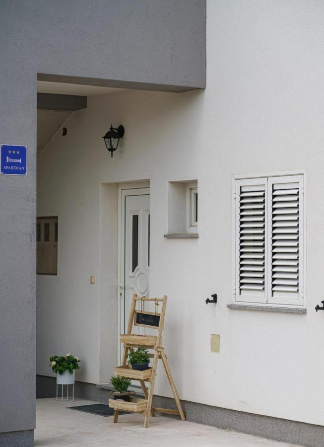 Apartman Rusula Vodice Exterior photo