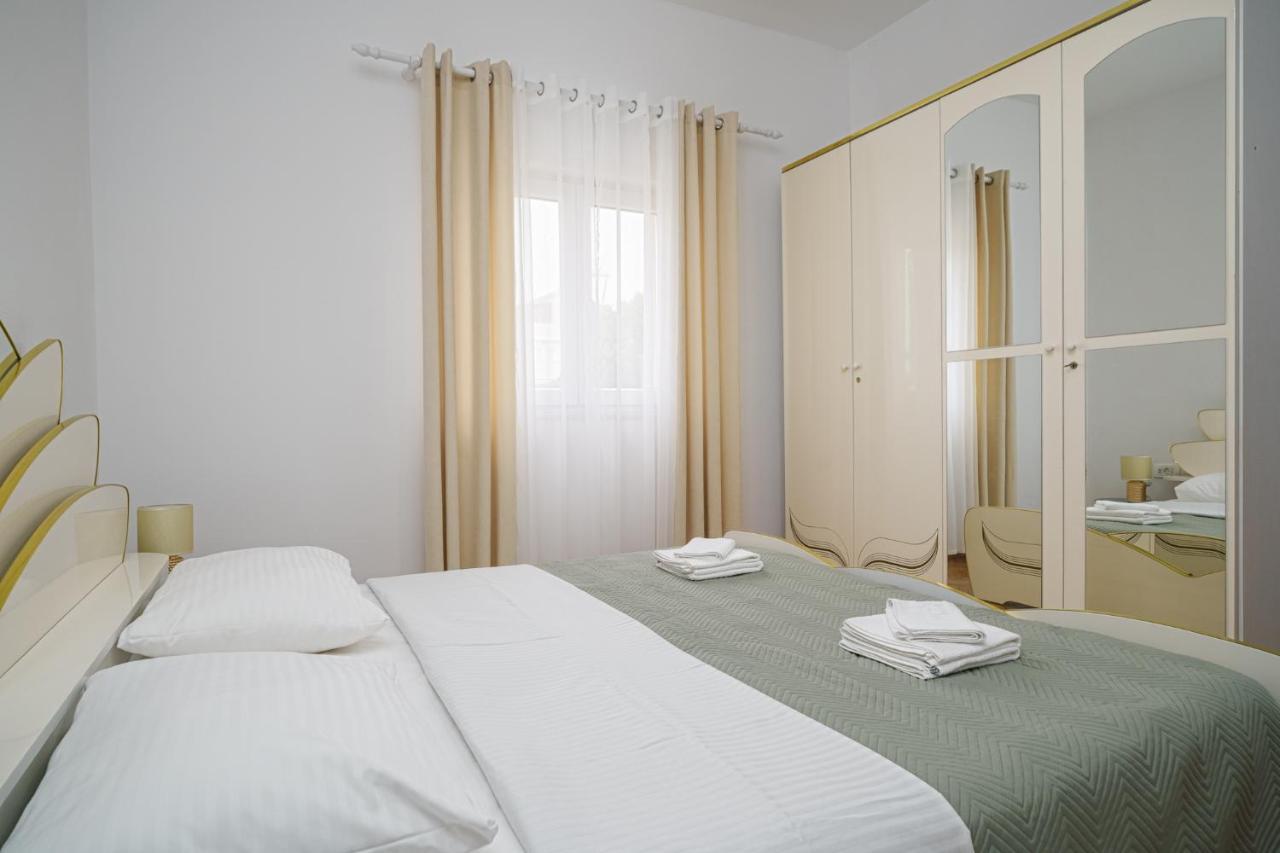 Apartman Rusula Vodice Exterior photo
